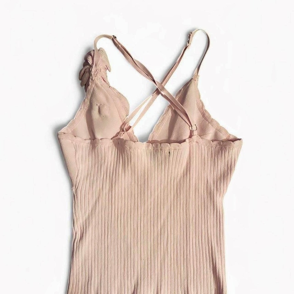 Forever 21 pink ribbed crop top - Picture 3 of 5